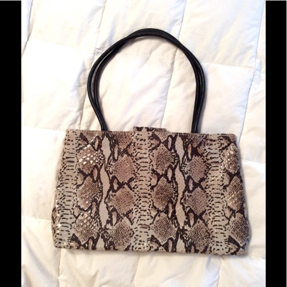 VTG snakeskin handbag from Victoria’s Sec…
